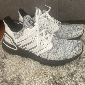 Adidas Ultraboost 20